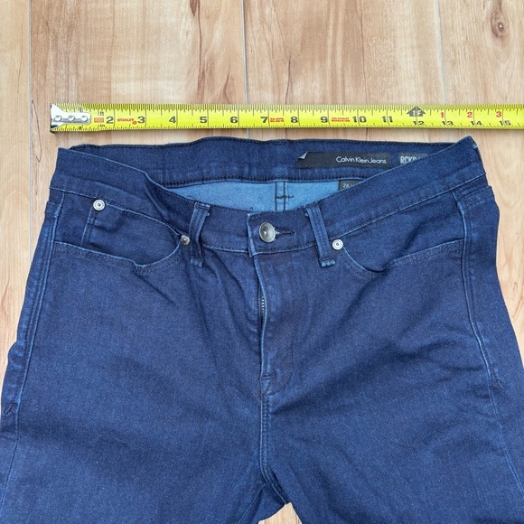 Calvin Klein Rocker Kick Dark Wash Blue Jeans Size 6 - Picture 4 of 7
